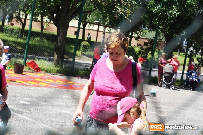 Zdjęcie w galerii na portalu naszwodzislaw.com: Artystyczne Podw&oacute;rko na Wilchwach - fotorelacja wiadomości z regionu