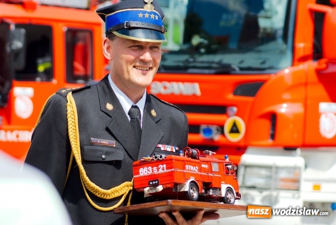 Zdjęcie w galerii na portalu naszwodzislaw.com: Komendant Jan Krolik przeszedł na emeryturę wiadomości z regionu