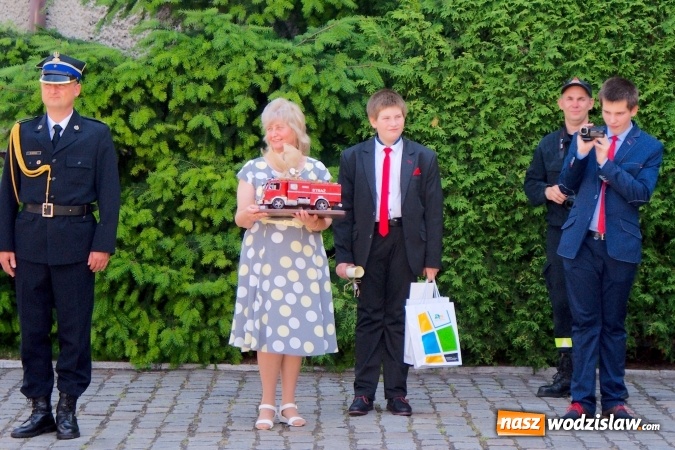 Zdjęcie w galerii na portalu naszwodzislaw.com: Komendant Jan Krolik przeszedł na emeryturę wiadomości z regionu