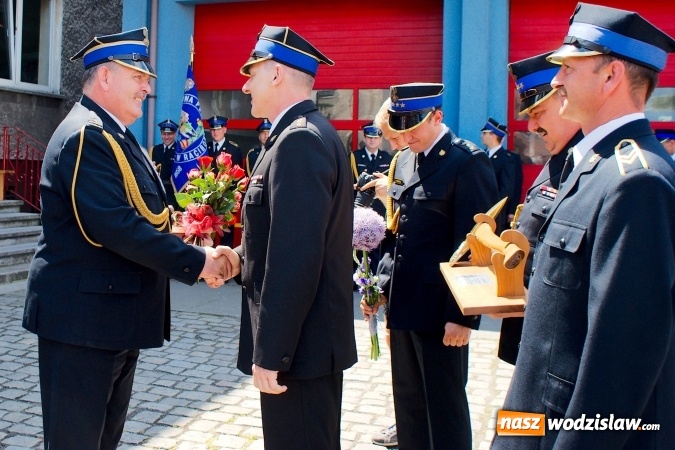 Zdjęcie w galerii na portalu naszwodzislaw.com: Komendant Jan Krolik przeszedł na emeryturę wiadomości z regionu