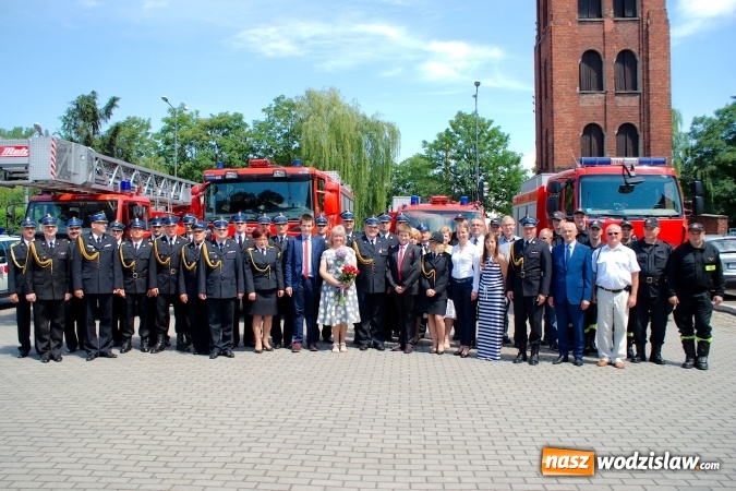 Zdjęcie w galerii na portalu naszwodzislaw.com: Komendant Jan Krolik przeszedł na emeryturę wiadomości z regionu