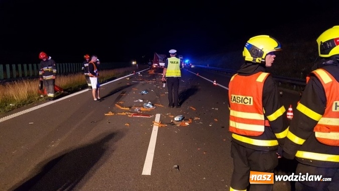 Zdjęcie w galerii na portalu naszwodzislaw.com: To był bardzo pracowity dzień dla wodzisławskich strażaków. Dwa wypadki, pożar i poszukiwanie zaginionych dzieci  wiadomości z regionu