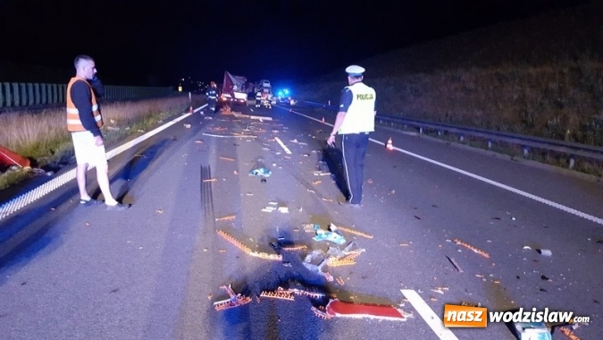 Zdjęcie w galerii na portalu naszwodzislaw.com: To był bardzo pracowity dzień dla wodzisławskich strażaków. Dwa wypadki, pożar i poszukiwanie zaginionych dzieci  wiadomości z regionu