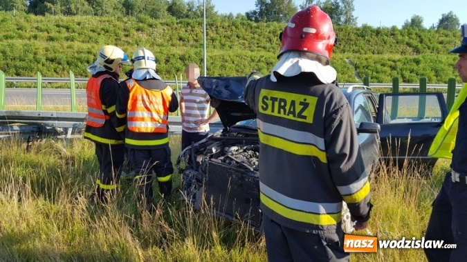 Zdjęcie w galerii na portalu naszwodzislaw.com: To był bardzo pracowity dzień dla wodzisławskich strażaków. Dwa wypadki, pożar i poszukiwanie zaginionych dzieci  wiadomości z regionu