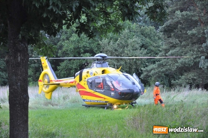 Zdjęcie w galerii na portalu naszwodzislaw.com: Śmiertelny wypadek na trasie Racibórz-Lubomia. Na Brzeskiej motocyklista zderzył się z samochodem rover wiadomości z regionu