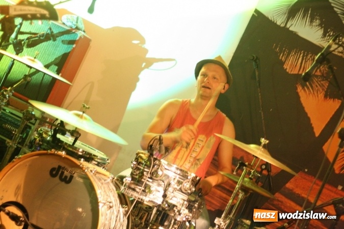 Zdjęcie w galerii na portalu naszwodzislaw.com: Tabu i Hurt na powitanie wakacji w Olzie wiadomości z regionu