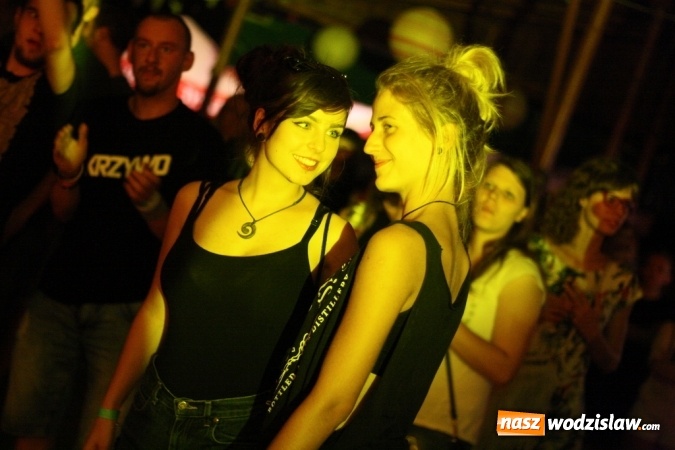 Zdjęcie w galerii na portalu naszwodzislaw.com: Tabu i Hurt na powitanie wakacji w Olzie wiadomości z regionu