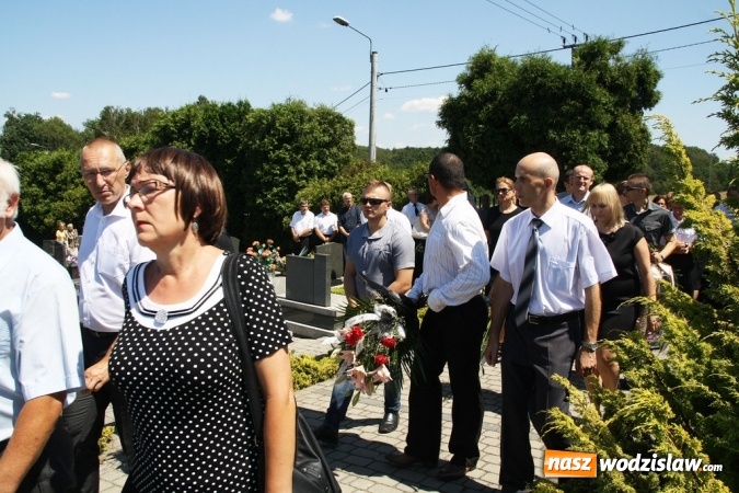 Zdjęcie w galerii na portalu naszwodzislaw.com: Ostatnie pożegnanie śp. Zbigniewa Marszałkowskiego wiadomości z regionu