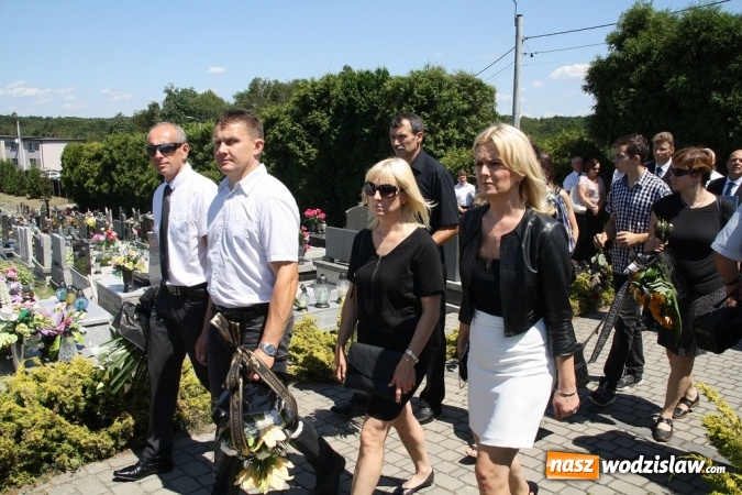 Zdjęcie w galerii na portalu naszwodzislaw.com: Ostatnie pożegnanie śp. Zbigniewa Marszałkowskiego wiadomości z regionu