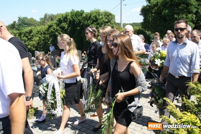 Zdjęcie w galerii na portalu naszwodzislaw.com: Ostatnie pożegnanie śp. Zbigniewa Marszałkowskiego wiadomości z regionu