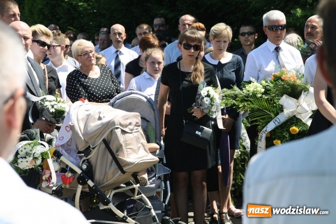 Zdjęcie w galerii na portalu naszwodzislaw.com: Ostatnie pożegnanie śp. Zbigniewa Marszałkowskiego wiadomości z regionu