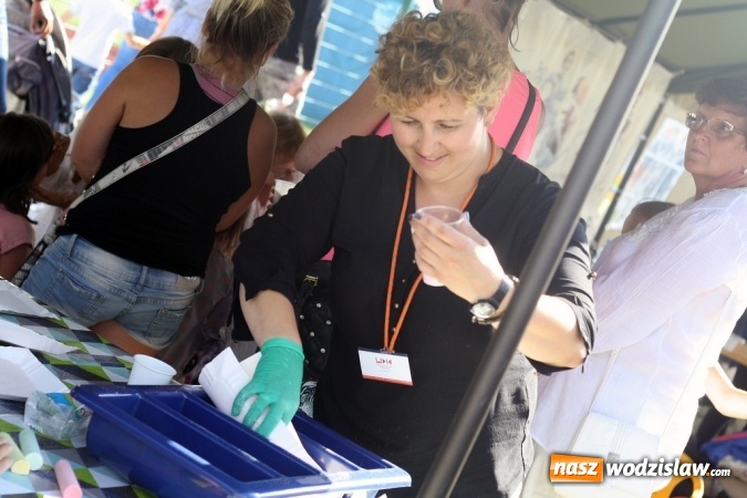 Zdjęcie w galerii na portalu naszwodzislaw.com: II Subregionalny Festiwal Rodzin Aktywnych - Family Jump wiadomości z regionu