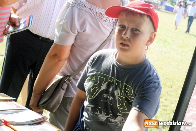 Zdjęcie w galerii na portalu naszwodzislaw.com: II Subregionalny Festiwal Rodzin Aktywnych - Family Jump wiadomości z regionu