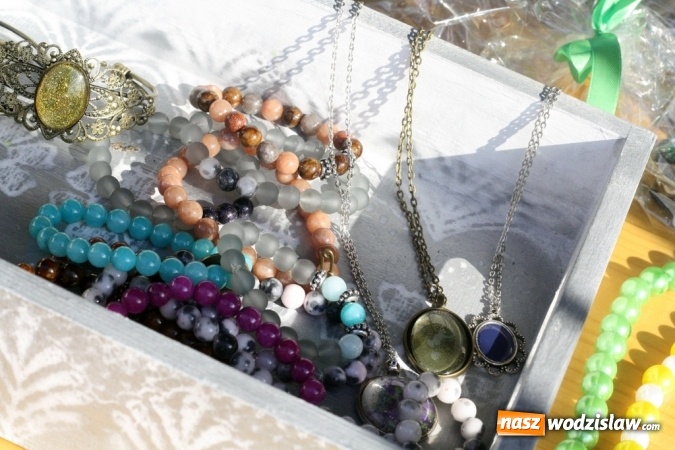 Zdjęcie w galerii na portalu naszwodzislaw.com: II Subregionalny Festiwal Rodzin Aktywnych - Family Jump wiadomości z regionu