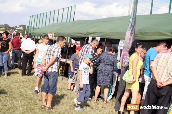 Zdjęcie w galerii na portalu naszwodzislaw.com: II Subregionalny Festiwal Rodzin Aktywnych - Family Jump wiadomości z regionu
