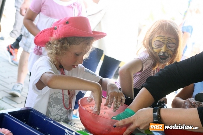 Zdjęcie w galerii na portalu naszwodzislaw.com: II Subregionalny Festiwal Rodzin Aktywnych - Family Jump wiadomości z regionu