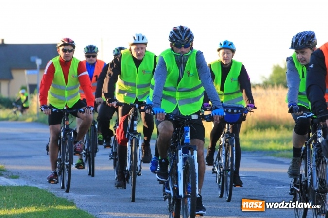 Zdjęcie w galerii na portalu naszwodzislaw.com: Ruszyła XI Rowerowa Pielgrzymka z Lubomi na Jasną Górę wiadomości z regionu