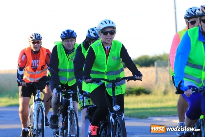 Zdjęcie w galerii na portalu naszwodzislaw.com: Ruszyła XI Rowerowa Pielgrzymka z Lubomi na Jasną Górę wiadomości z regionu