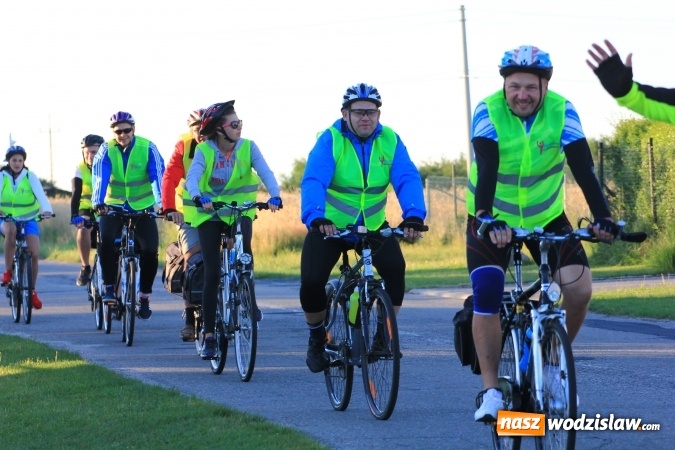 Zdjęcie w galerii na portalu naszwodzislaw.com: Ruszyła XI Rowerowa Pielgrzymka z Lubomi na Jasną Górę wiadomości z regionu