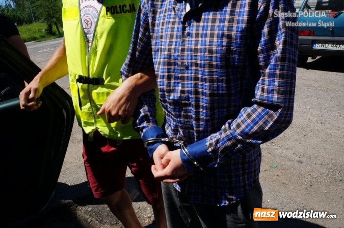 Zdjęcie w galerii na portalu naszwodzislaw.com: Doszło do kolejnego napadu na salon gier. Sprawcy zatrzymani wiadomości z regionu