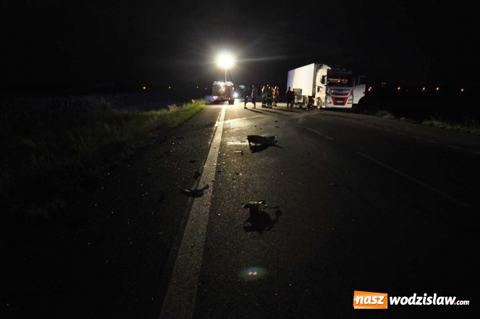 Zdjęcie w galerii na portalu naszwodzislaw.com: DK 78 Chałupki-Olza: seat uderzył w TIRa FOTO wiadomości z regionu