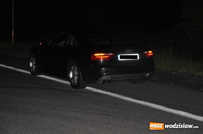 Zdjęcie w galerii na portalu naszwodzislaw.com: DK 78 Chałupki-Olza: seat uderzył w TIRa FOTO wiadomości z regionu