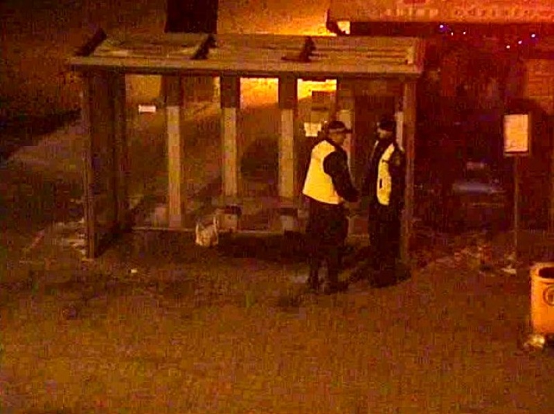 Zdjęcie w galerii na portalu naszwodzislaw.com: Pijany i wyziębnięty leżał na chodniku wiadomości z regionu