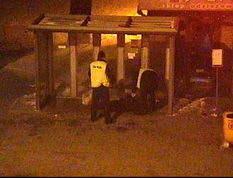 Zdjęcie w galerii na portalu naszwodzislaw.com: Pijany i wyziębnięty leżał na chodniku wiadomości z regionu