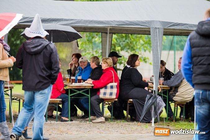 Zdjęcie w galerii na portalu naszwodzislaw.com: Tradycyjne święto piwa w Szylerzowicach wiadomości z regionu
