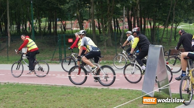 Zdjęcie w galerii na portalu naszwodzislaw.com: Rowerem po Wodzisławiu. 30 cyklist&oacute;w przejechało ulicami miasta i okolic wiadomości z regionu