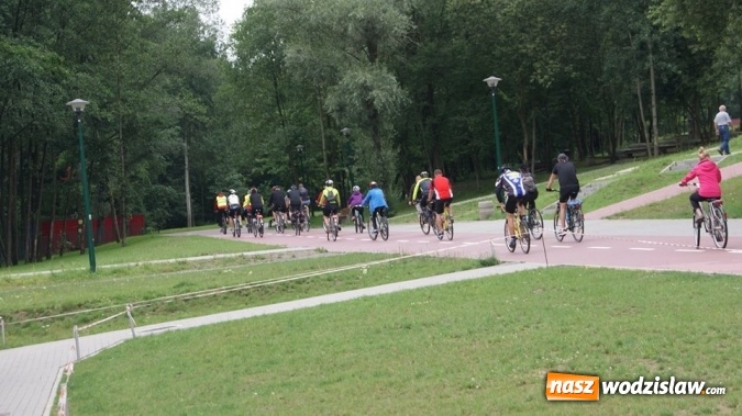 Zdjęcie w galerii na portalu naszwodzislaw.com: Rowerem po Wodzisławiu. 30 cyklist&oacute;w przejechało ulicami miasta i okolic wiadomości z regionu
