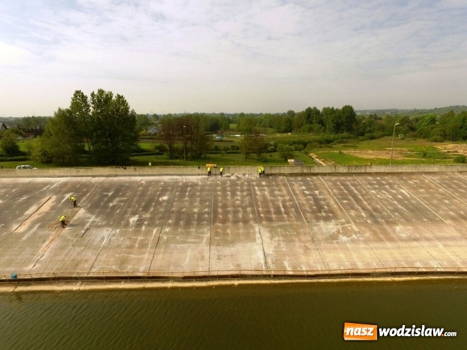 Zdjęcie w galerii na portalu naszwodzislaw.com: Modernizują zbiornik Przeczyce wiadomości z regionu