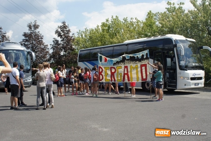 Zdjęcie w galerii na portalu naszwodzislaw.com: Światowe Dni Młodzieży. Włoscy pielgrzymi są już w Mszanie wiadomości z regionu