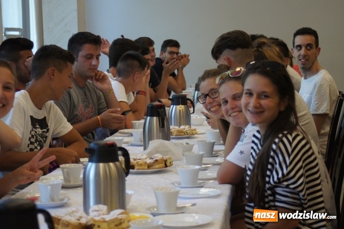 Zdjęcie w galerii na portalu naszwodzislaw.com: Światowe Dni Młodzieży. Włoscy pielgrzymi są już w Mszanie wiadomości z regionu