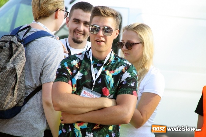 Zdjęcie w galerii na portalu naszwodzislaw.com: Światowe Dni Młodzieży. Do Wodzisławia zawitali pielgrzymi z Włoch, Niemiec i Portugalii wiadomości z regionu