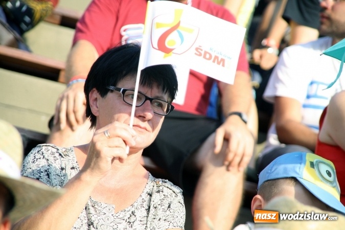 Zdjęcie w galerii na portalu naszwodzislaw.com: Światowe Dni Młodzieży. Do Wodzisławia zawitali pielgrzymi z Włoch, Niemiec i Portugalii wiadomości z regionu