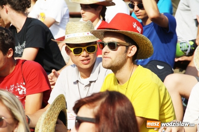 Zdjęcie w galerii na portalu naszwodzislaw.com: Światowe Dni Młodzieży. Do Wodzisławia zawitali pielgrzymi z Włoch, Niemiec i Portugalii wiadomości z regionu