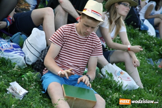 Zdjęcie w galerii na portalu naszwodzislaw.com: Światowe Dni Młodzieży. Do Wodzisławia zawitali pielgrzymi z Włoch, Niemiec i Portugalii wiadomości z regionu