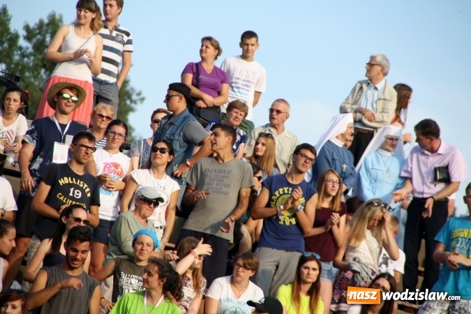 Zdjęcie w galerii na portalu naszwodzislaw.com: Światowe Dni Młodzieży. Do Wodzisławia zawitali pielgrzymi z Włoch, Niemiec i Portugalii wiadomości z regionu