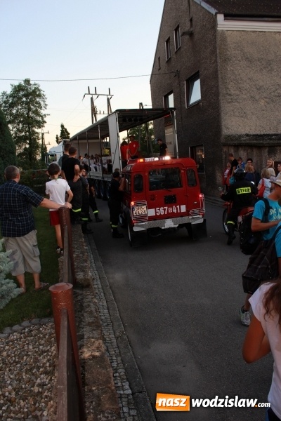 Zdjęcie w galerii na portalu naszwodzislaw.com: Światowe Dni Młodzieży w powiecie wodzisławskim. Droga świata w Pogrzebieniu wiadomości z regionu