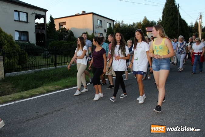 Zdjęcie w galerii na portalu naszwodzislaw.com: Światowe Dni Młodzieży w powiecie wodzisławskim. Droga świata w Pogrzebieniu wiadomości z regionu