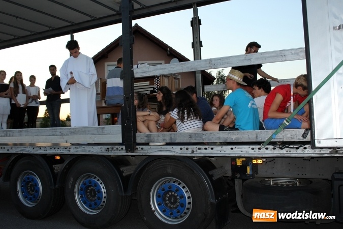 Zdjęcie w galerii na portalu naszwodzislaw.com: Światowe Dni Młodzieży w powiecie wodzisławskim. Droga świata w Pogrzebieniu wiadomości z regionu