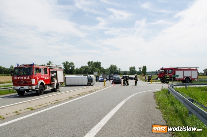 Zdjęcie w galerii na portalu naszwodzislaw.com: 21-latek z Wodzisławia doprowadził do zderzenia w Zabełkowie  wiadomości z regionu
