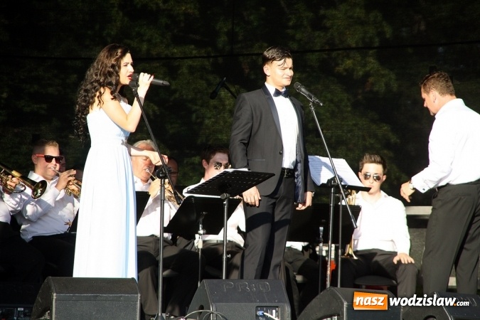 Zdjęcie w galerii na portalu naszwodzislaw.com: ŚDM: Młodzież z Portugalii oraz Niemiec gości w Rydułtowach wiadomości z regionu