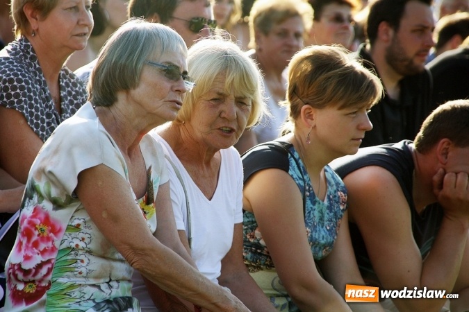 Zdjęcie w galerii na portalu naszwodzislaw.com: ŚDM: Młodzież z Portugalii oraz Niemiec gości w Rydułtowach wiadomości z regionu