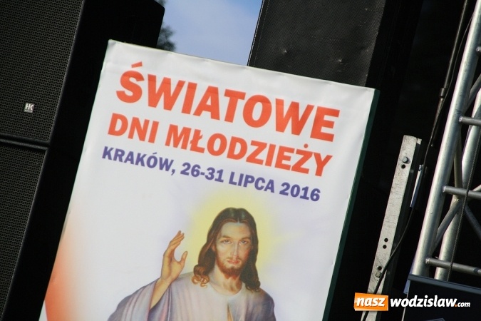 Zdjęcie w galerii na portalu naszwodzislaw.com: ŚDM: Młodzież z Portugalii oraz Niemiec gości w Rydułtowach wiadomości z regionu