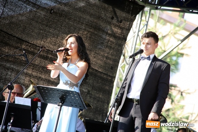 Zdjęcie w galerii na portalu naszwodzislaw.com: ŚDM: Młodzież z Portugalii oraz Niemiec gości w Rydułtowach wiadomości z regionu