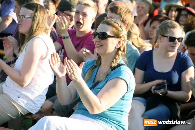 Zdjęcie w galerii na portalu naszwodzislaw.com: ŚDM: Młodzież z Portugalii oraz Niemiec gości w Rydułtowach wiadomości z regionu