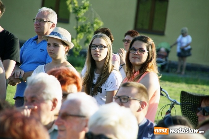 Zdjęcie w galerii na portalu naszwodzislaw.com: ŚDM: Młodzież z Portugalii oraz Niemiec gości w Rydułtowach wiadomości z regionu
