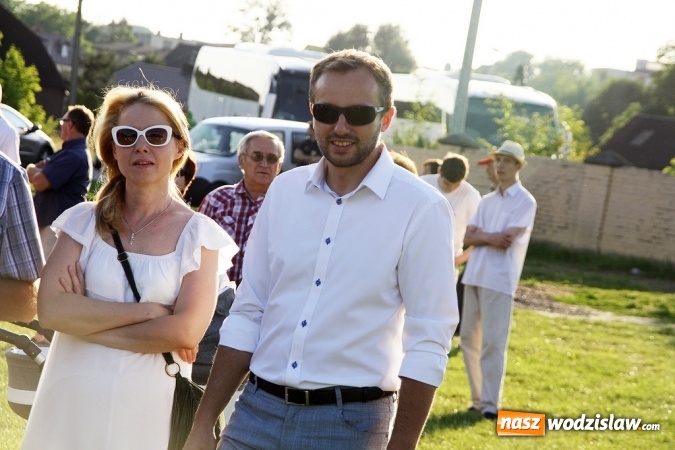 Zdjęcie w galerii na portalu naszwodzislaw.com: ŚDM: Młodzież z Portugalii oraz Niemiec gości w Rydułtowach wiadomości z regionu